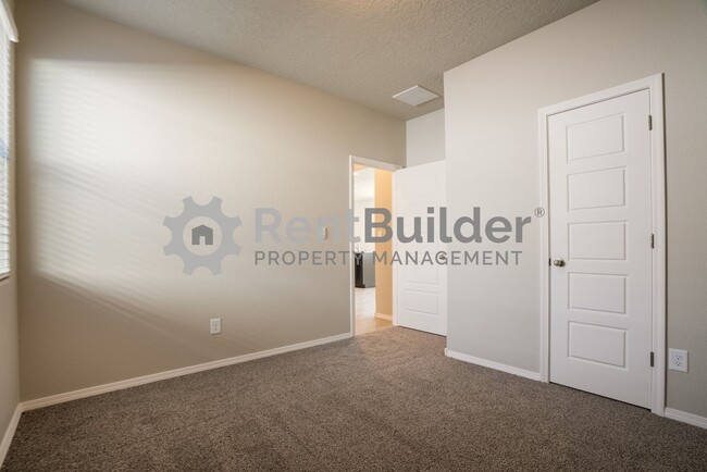 Building Photo - !!NEW HOME D.R. HORTON HOME in LOS DIAMANT...