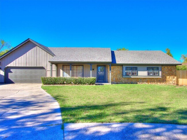 Primary Photo - 1426 Pheasant Run Ct