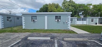 Building Photo - 3041 Second Street