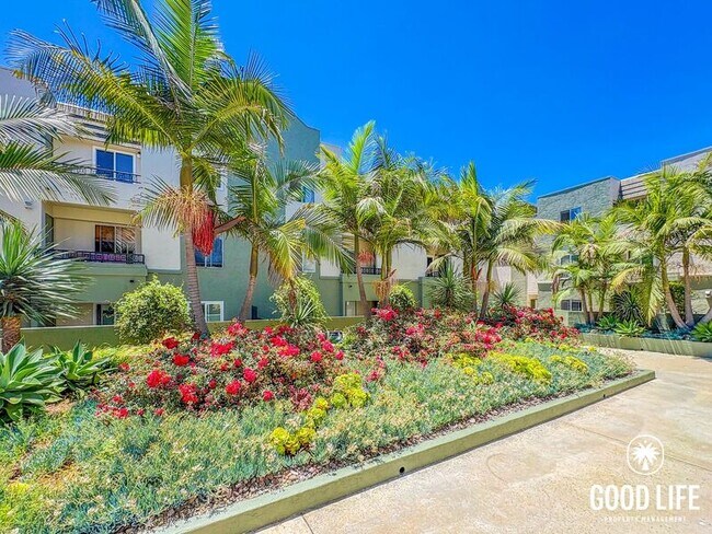 Building Photo - 3440 Lebon Dr