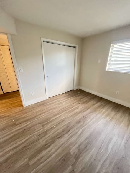 Building Photo - 1410 HIALEAH