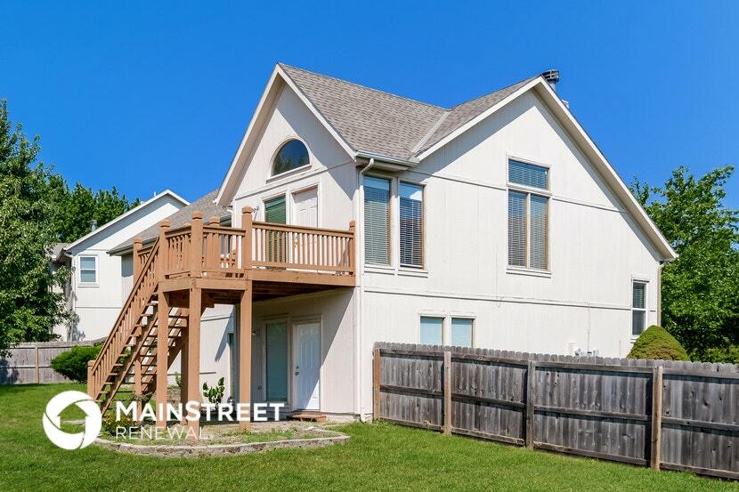 Building Photo - 5424 Noble St