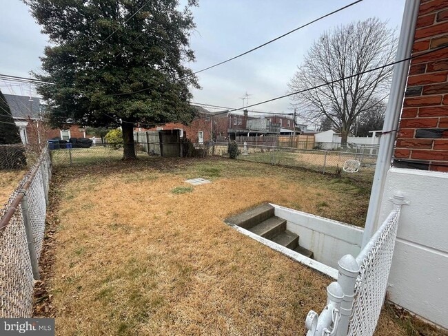 Building Photo - 1230 Napfle Ave