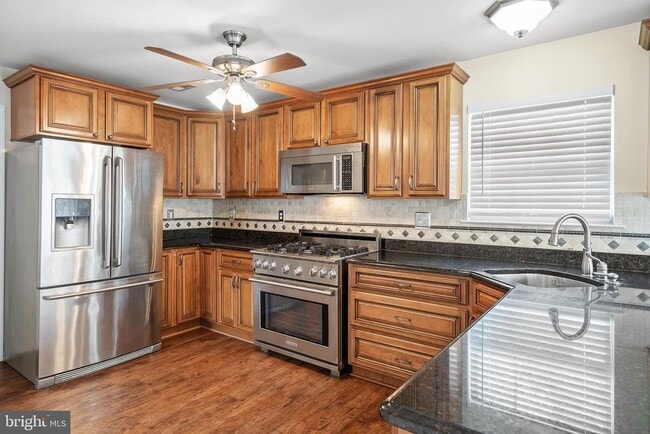 Building Photo - 87 Canal View Dr