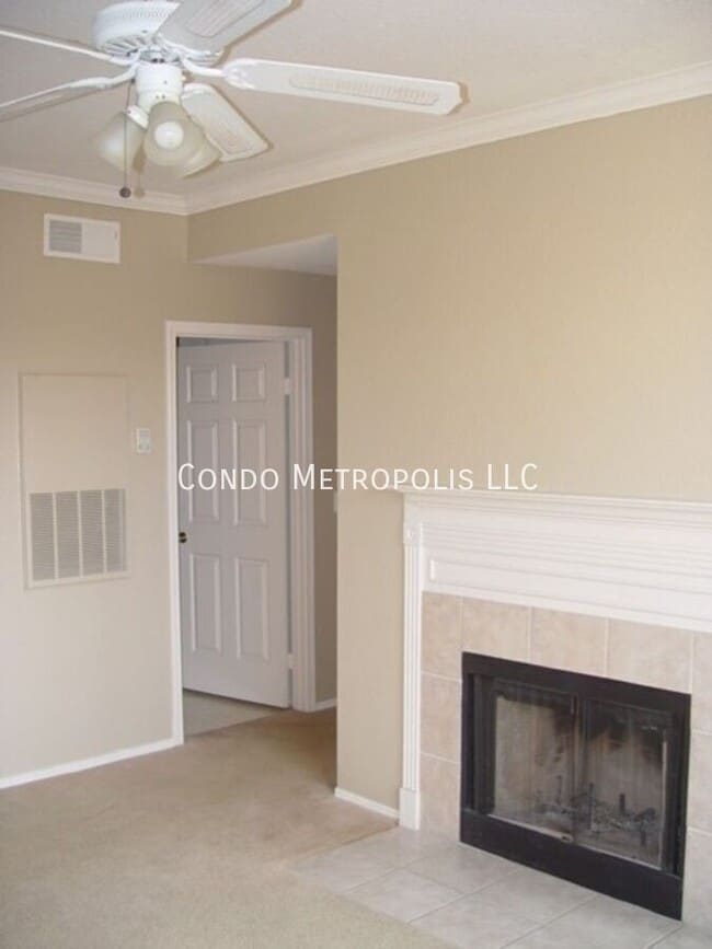 Building Photo - 2632 Robert Trent Jones Dr