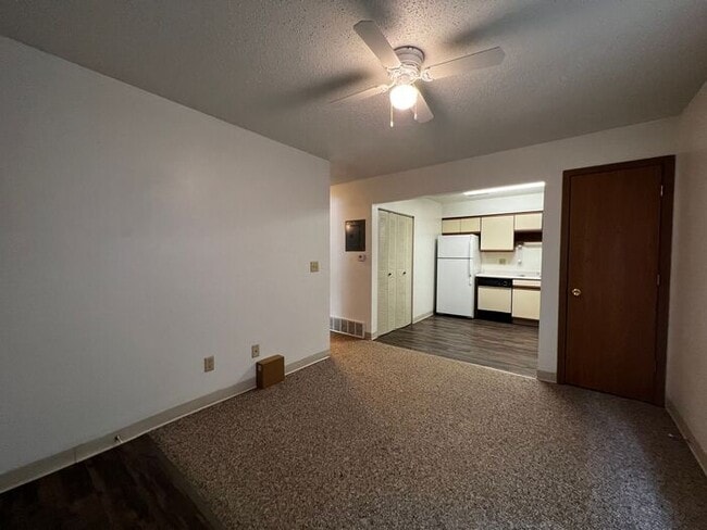 Building Photo - $1,175 | 3 Bedroom, 1 Bathroom Apartment | No Pets | Available for August 1st, 2026 Move In!