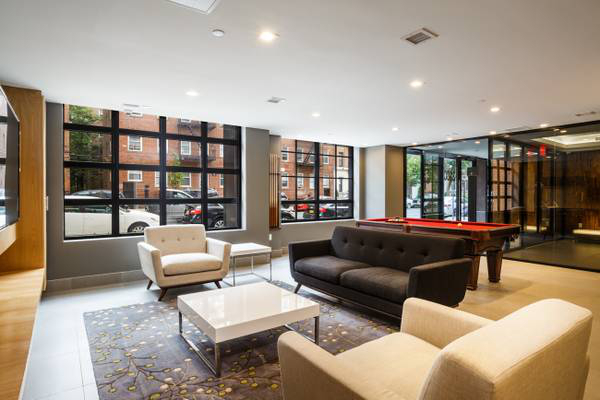 Building Photo - 2100 Bedford Ave