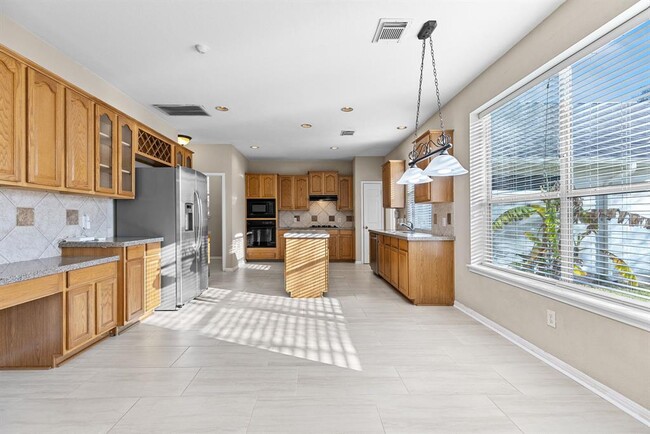 Building Photo - 8406 Lofty Ln
