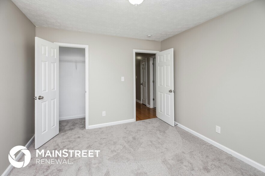 Building Photo - 851 Plumbridge Ct