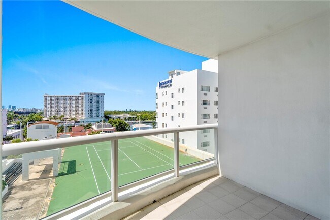 Building Photo - 4201 Collins Ave