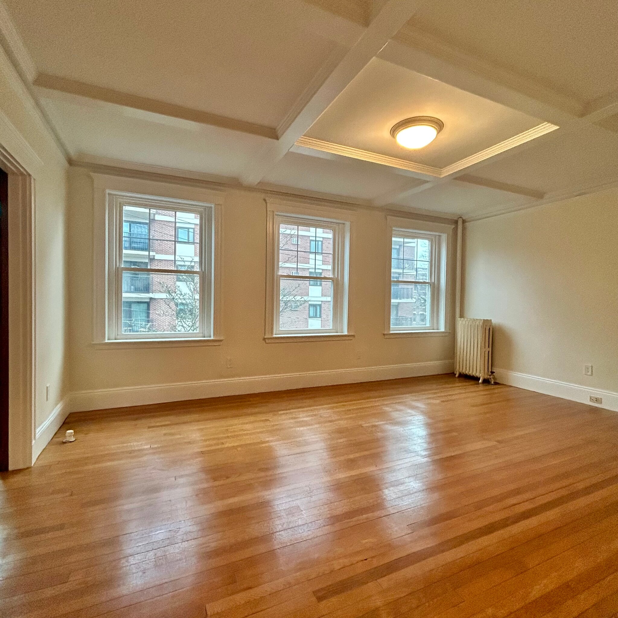 Building Photo - 10 Dwight St