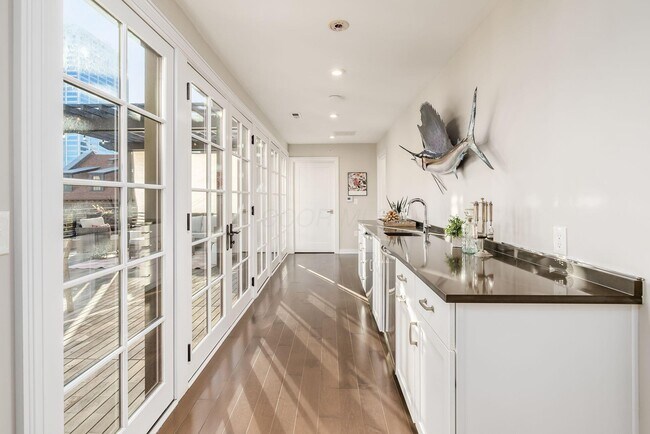 Building Photo - 100 Normandy Ave