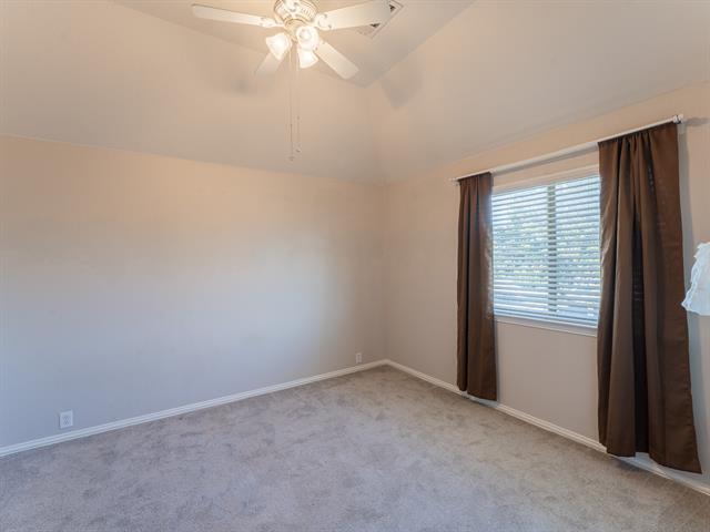 Building Photo - 8240 Lauren Way