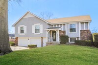 Building Photo - 204 N Woodson Dr