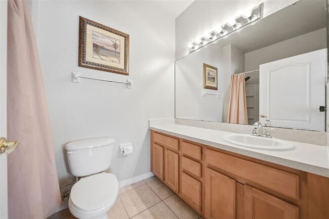 Building Photo - 2402 Caravelle Cir