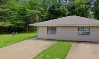 Building Photo - 115 Issac Dr
