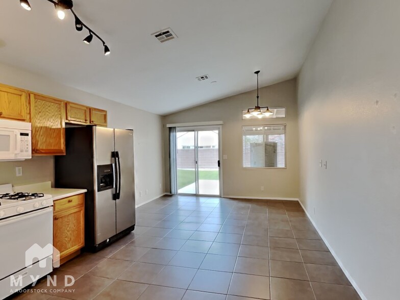 Building Photo - 514 Oak Island Dr