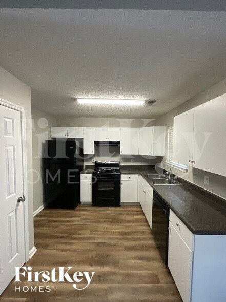 Building Photo - 4193 Waldrop Hills Terrace