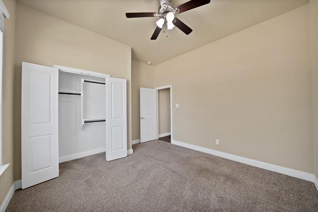 Building Photo - 2003 Oleander St