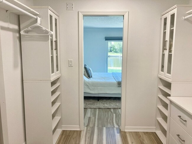 Building Photo - Completely remodeled waterfront condo!