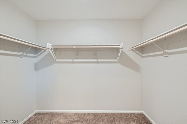 Building Photo - 17 Pivot Ave
