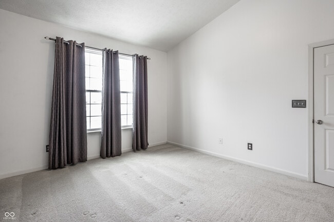 Building Photo - 3394 Roundlake Lane