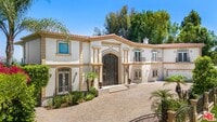 Building Photo - 18047 Karen Dr