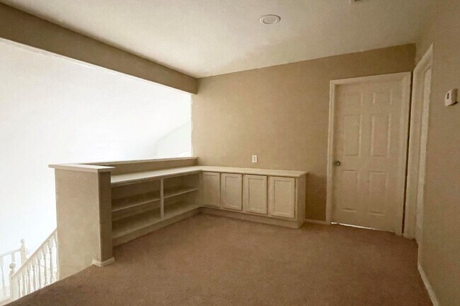 Building Photo - 11417 W Sage Ct