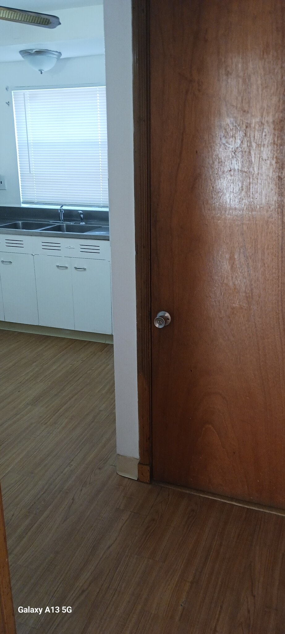 Building Photo - 8804 Riverview Blvd