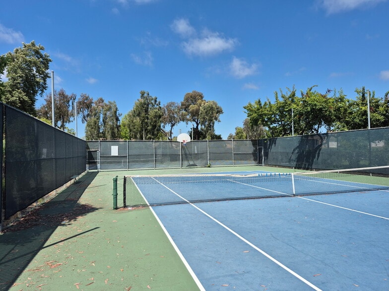 Building Photo - 5244 Edge Park Way