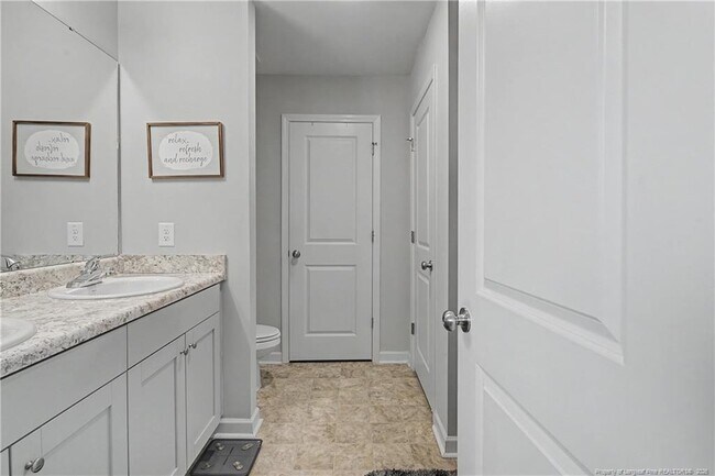 Building Photo - 21 Terrier Ct