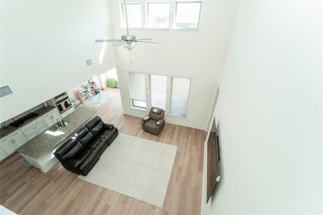 Building Photo - 20813 Carries Ranch Rd