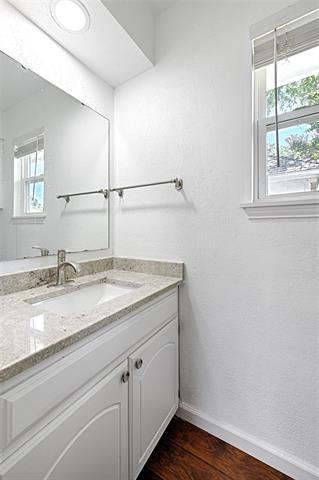 Building Photo - 5021 Andover Dr