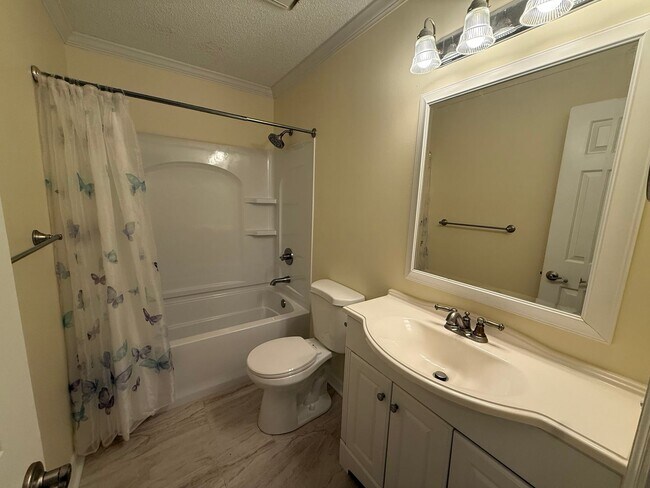 Building Photo - 3 bed 2 full bath home in Madison AL