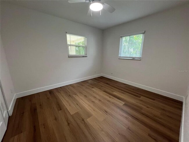 Building Photo - 418 Durrance St