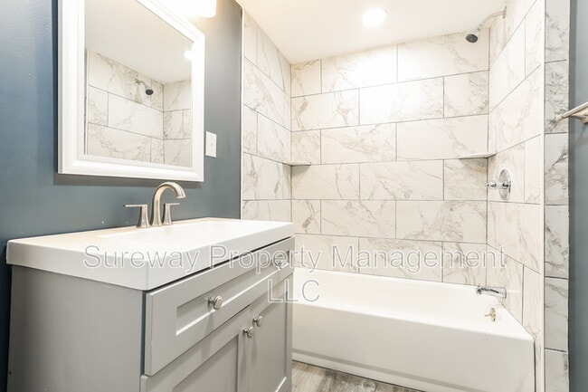 Building Photo - 447 Pusey Ave