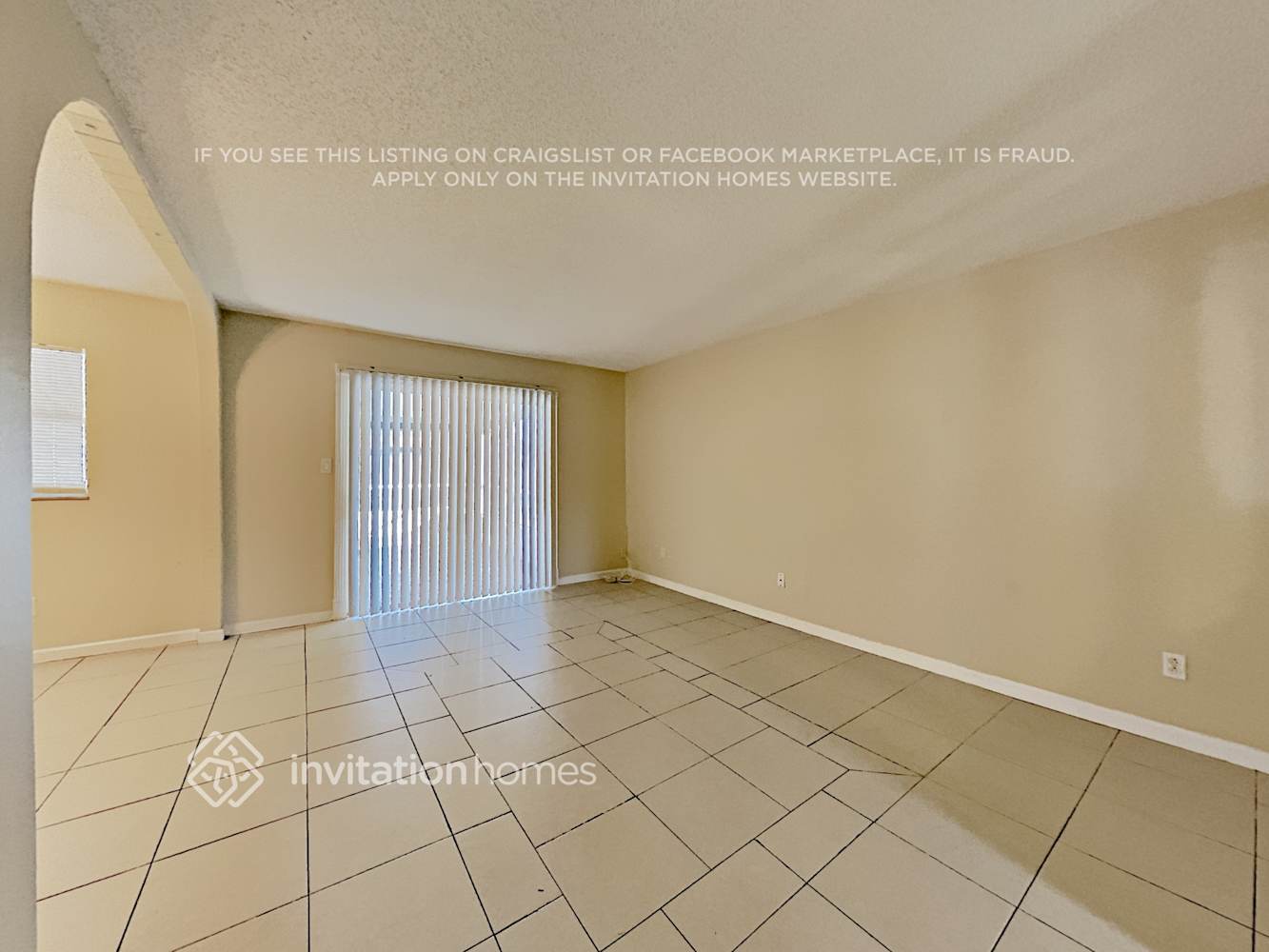 Building Photo - 1445 Guinevere Dr