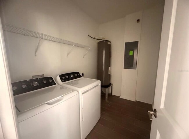 Building Photo - 1661 Cross Prairie Pkwy