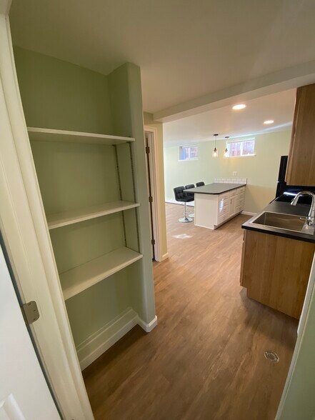 Building Photo - 1206 Cosgriff Ct