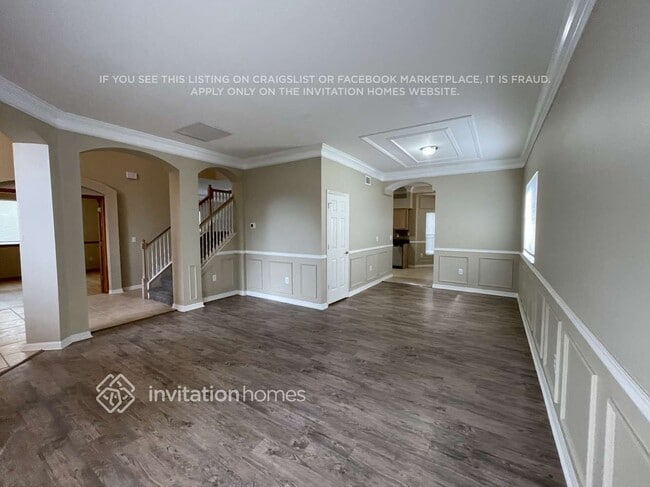 Building Photo - 18221 Sandy Pointe Dr