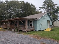 Building Photo - 1020 N Main St