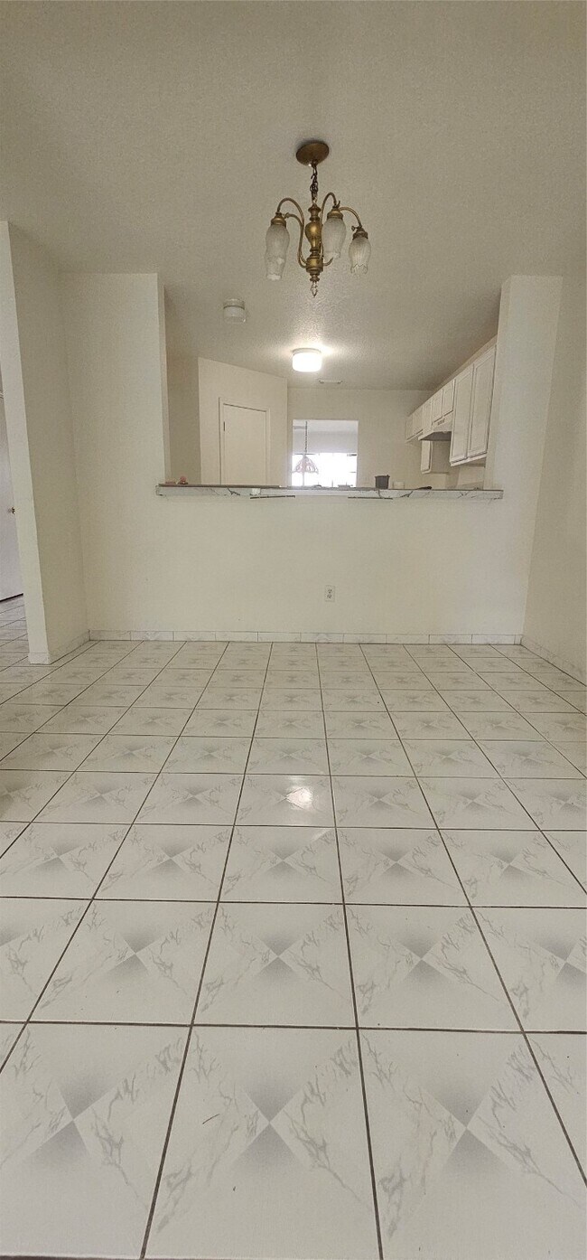 Building Photo - 10943 Bradford Way Dr