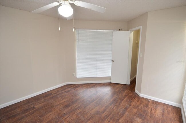 Building Photo - 8756 Mallard Reserve Dr