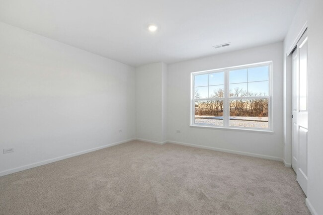 Building Photo - 16531 Golden Vly Ln