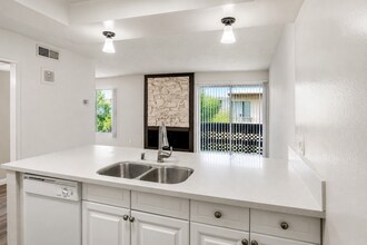 Building Photo - 451 S Harvard Blvd