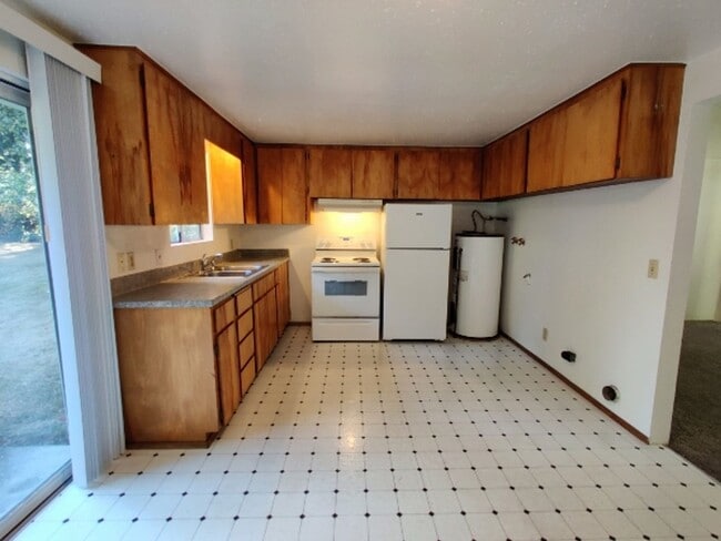 Building Photo - 3520 7th Ave SW-Duplex