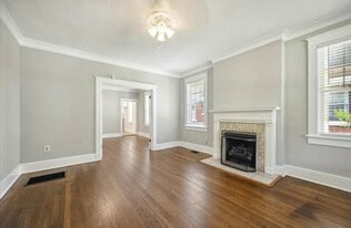 Building Photo - 687 N McLean Blvd