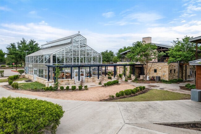 Building Photo - 2427 Mount Healy Ct