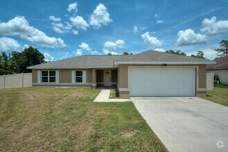 Building Photo - Spacious 4/2/2 Available Now!