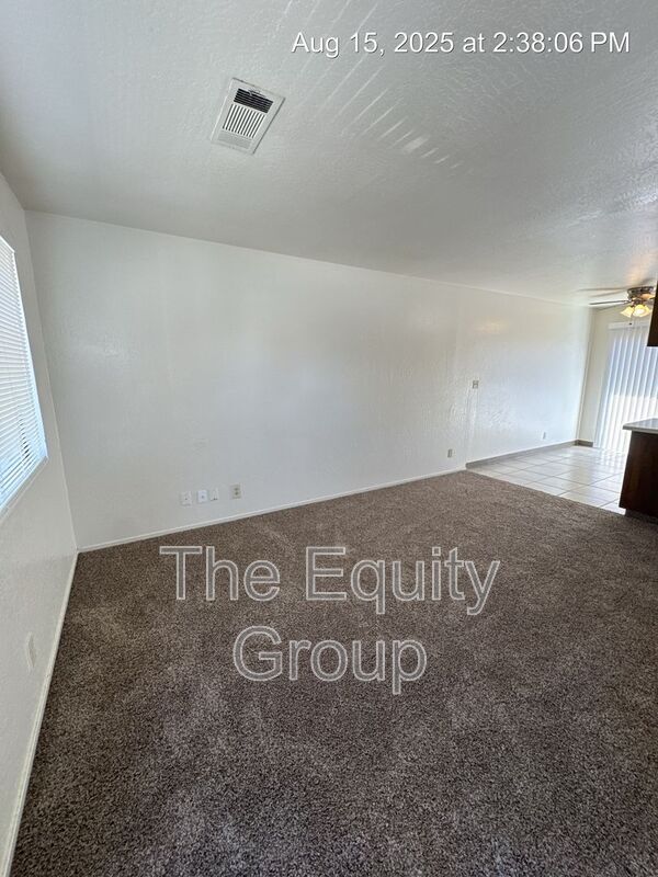 Building Photo - 10700 Railroad Ave